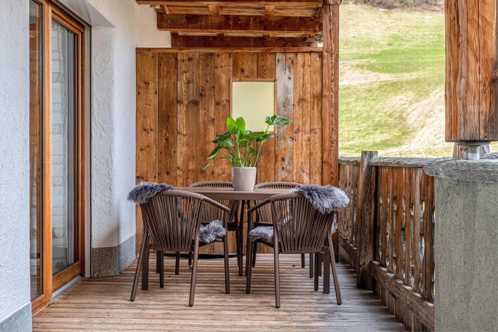 Alpine Mountain Chalet San Vigilio Di Marebbe Exterior photo