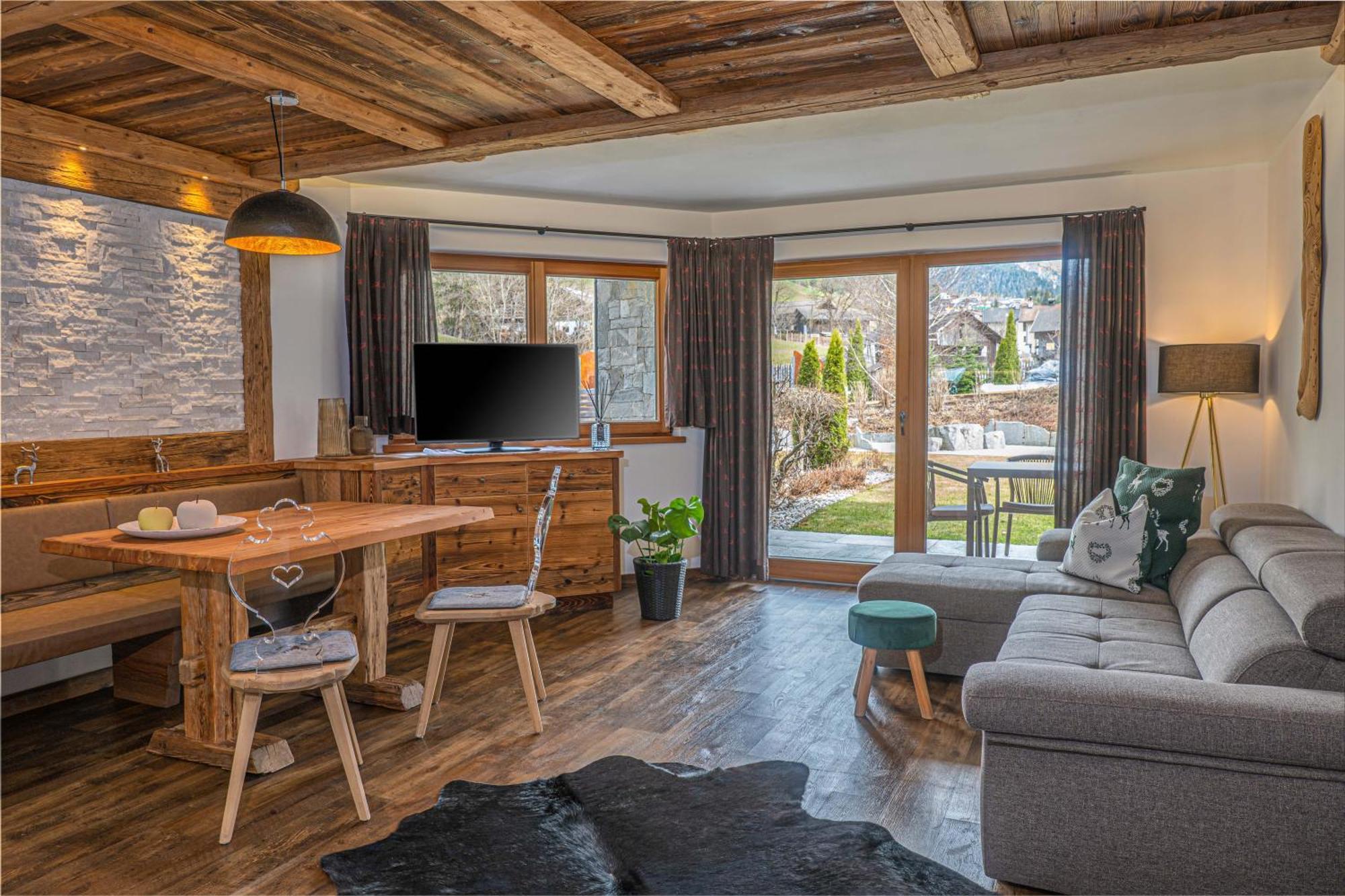Alpine Mountain Chalet San Vigilio Di Marebbe Exterior photo